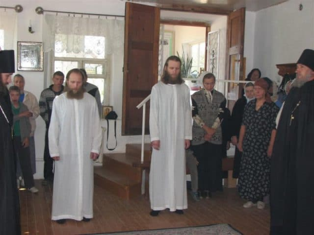 Как и зачем уйти в монастырь женщине или мужчине